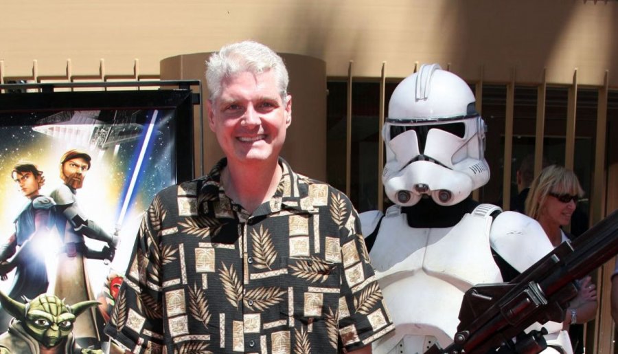 Tom-kane-standing-with-star-wars-robot